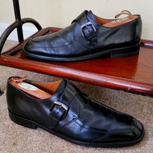 Ferragamo single monk strap black leather shoes